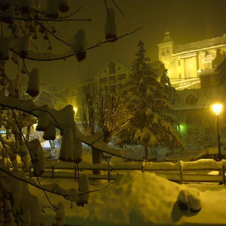 Hotel Valle De Izas Sallent de Gállego Kültér fotó