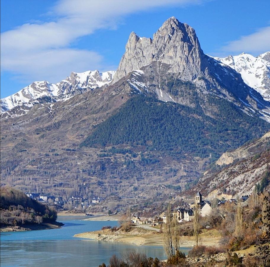 Hotel Valle De Izas Sallent de Gállego Kültér fotó