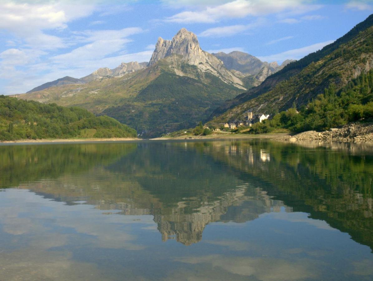 Hotel Valle De Izas Sallent de Gállego Kültér fotó